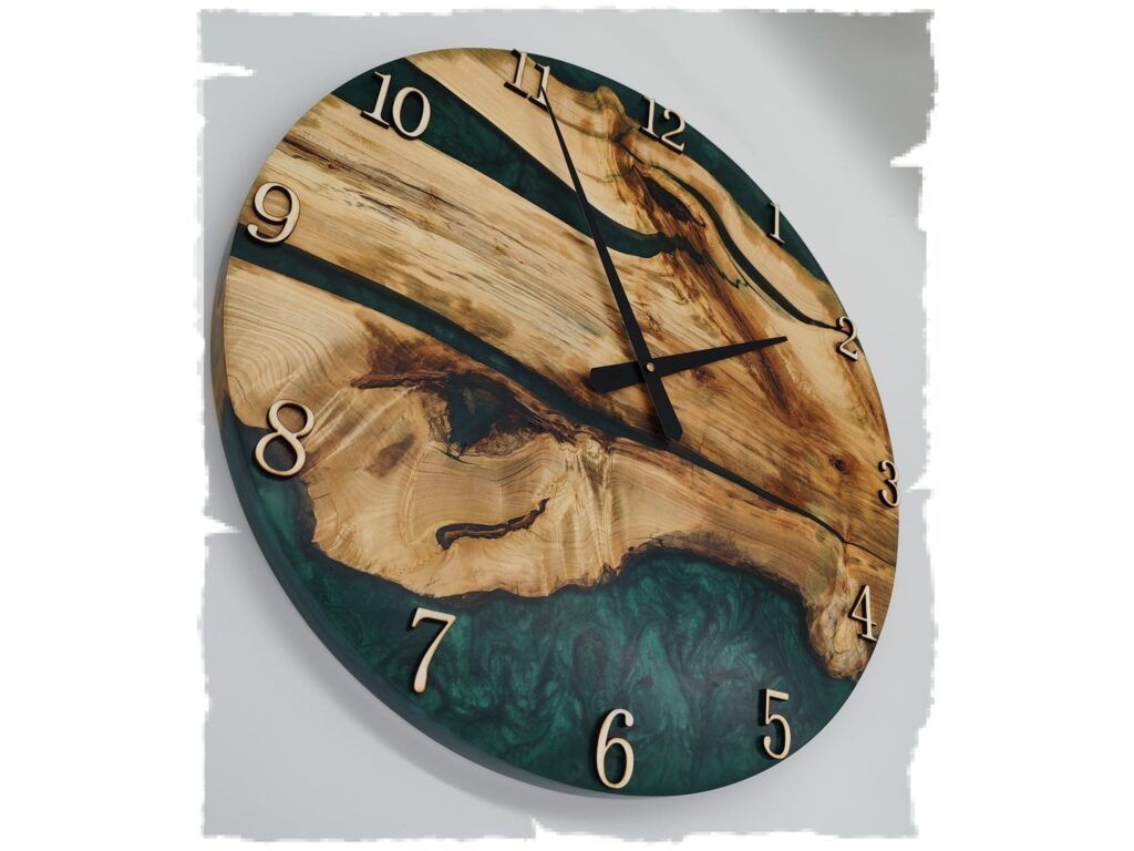 Nástěnné hodiny ze dřeva javoru a epoxidu